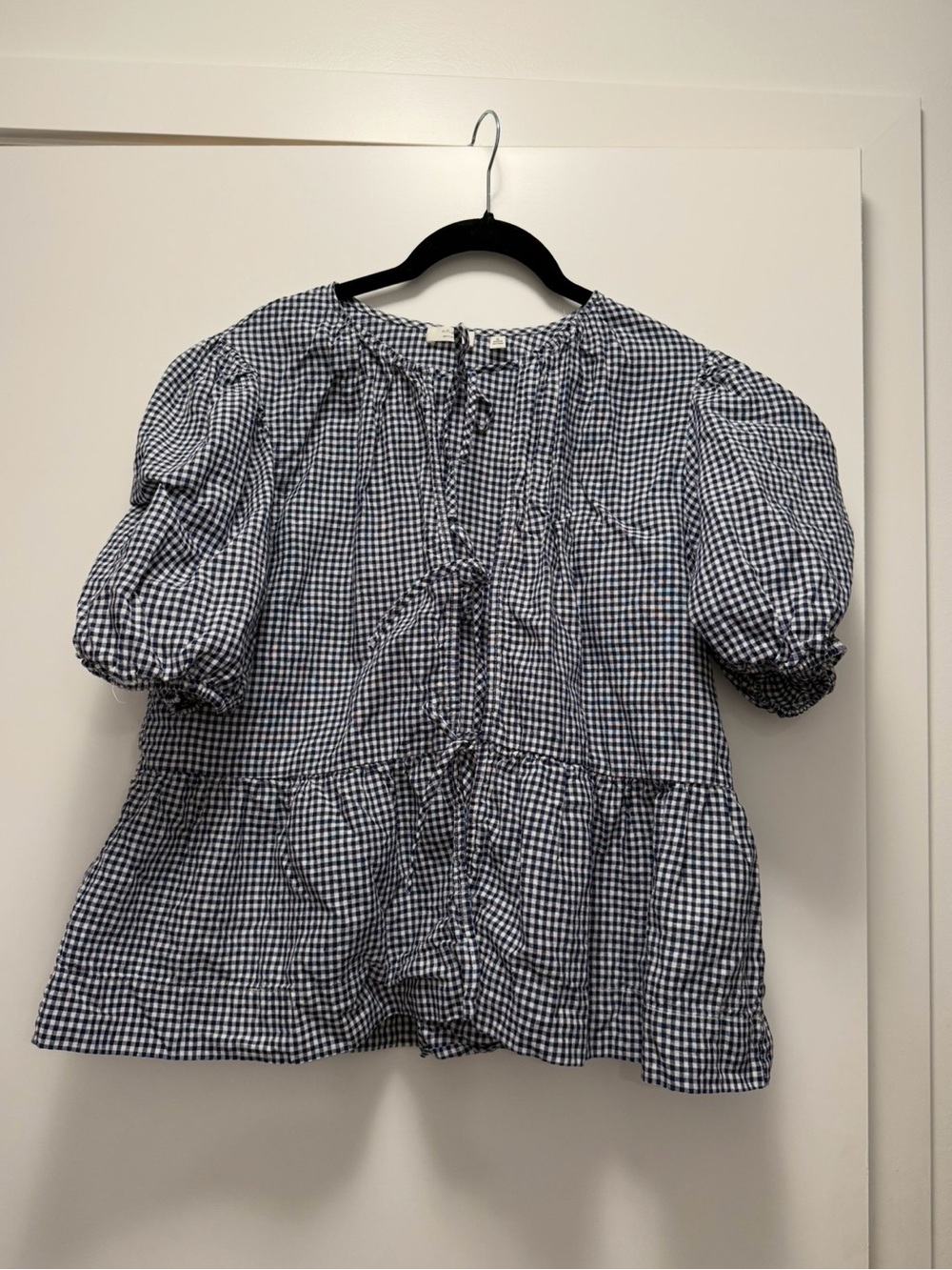 Wilfred Navy and White Gingham Tie-Front Puff-Sleeve Blouse